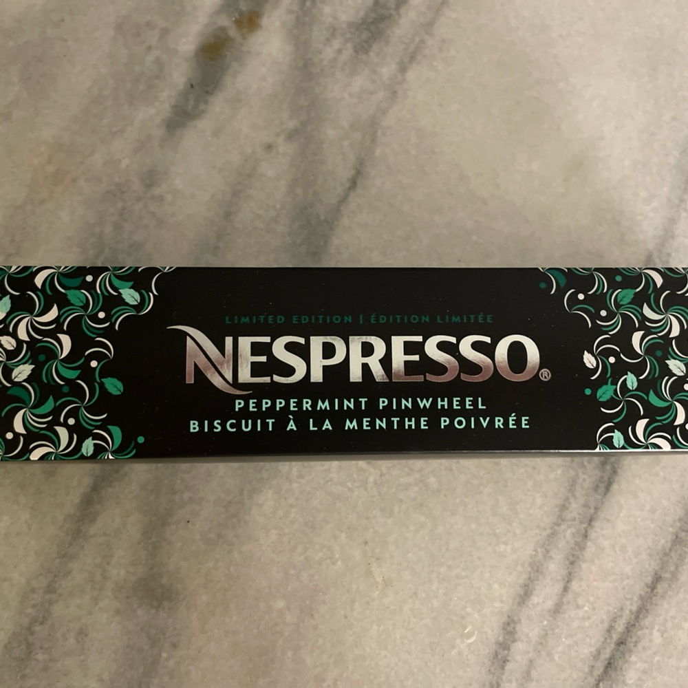 Peppermint pinwheel Nespresso for Vertuo line